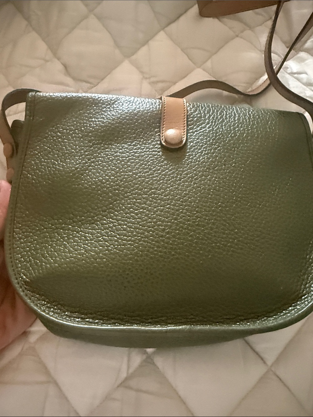 $310 TODAY Authentic Dior Olive Green Leather Crossbody Bag with Tan Trim - Picture 8 of 10